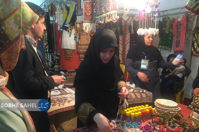 حضور شرکت های تعاونی روستایی زنان درنمایشگاه صنایع دستی بندرعباس