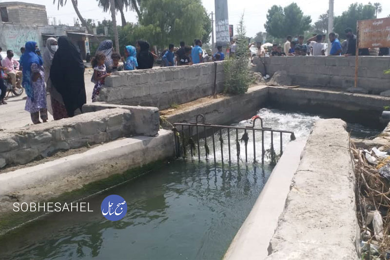 کانال حادثه خیز  محله سنجری  میناب دیوار کشی شد 