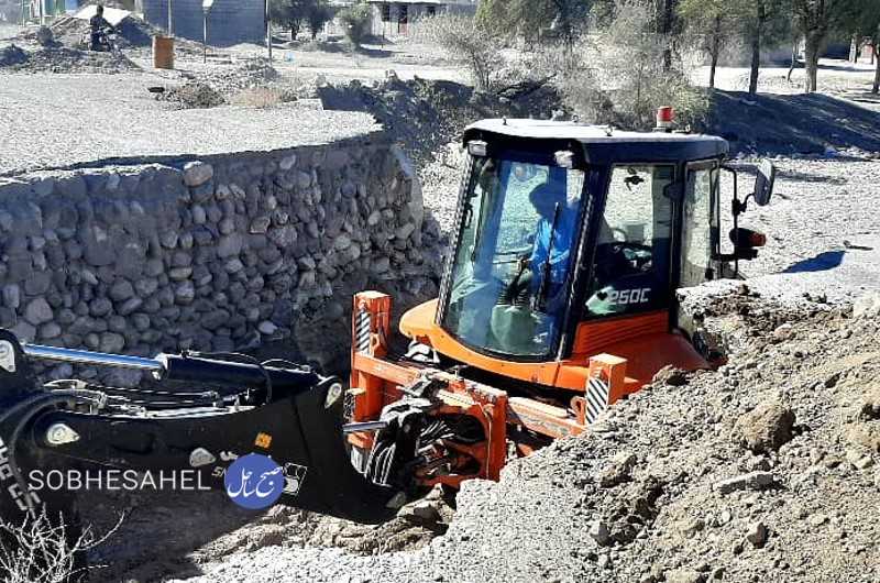 عملیات تعمیر پل روستای چراغ آباد آغاز شد