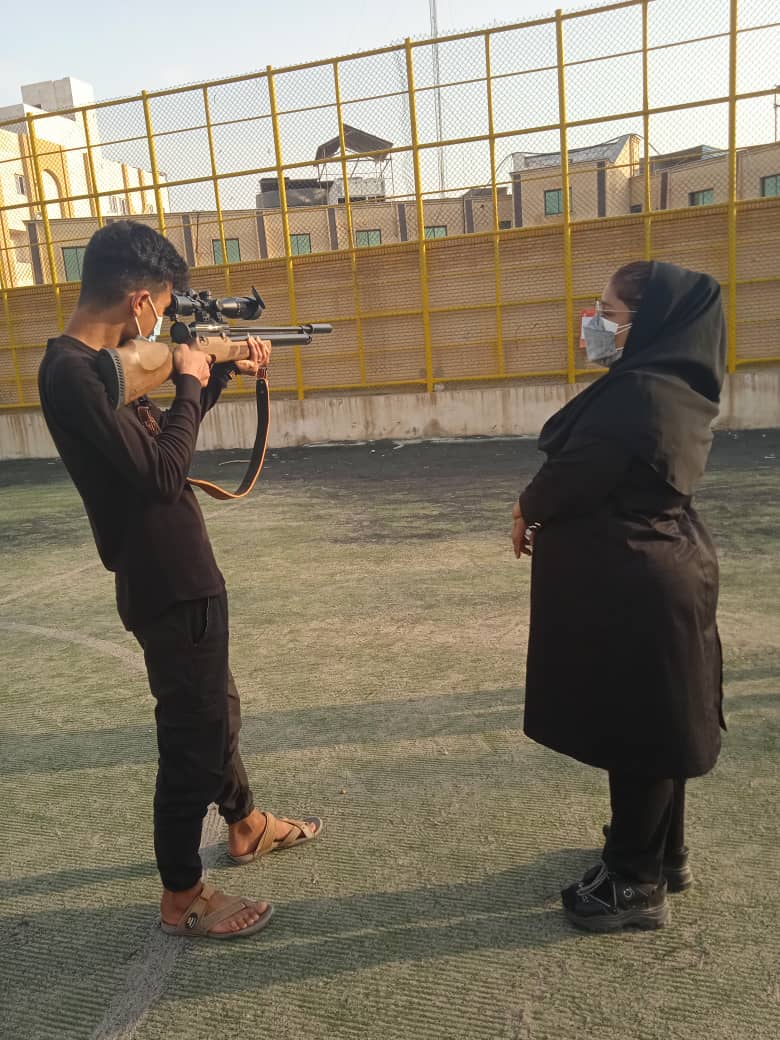 مسابقات تیراندازی اهداف ثابت در دو محله کوی آیت الله غفاری و محله کمربندی