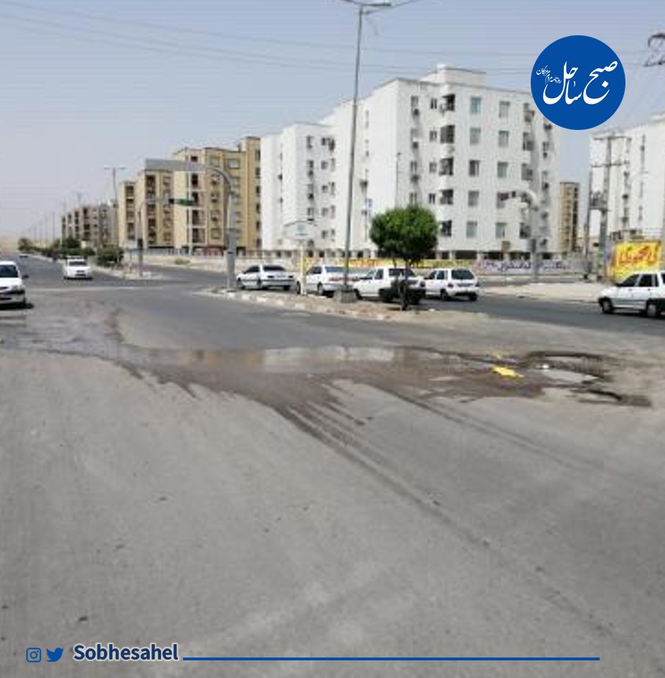 گلایه شهروندان نسبت به حفر کانالی در پارک دولت بندرعباس و پوشاندن کامل آن/ شهرداری: کانال برای مواقع بارندگی و فروکش کردن آب احداث شده‌است
