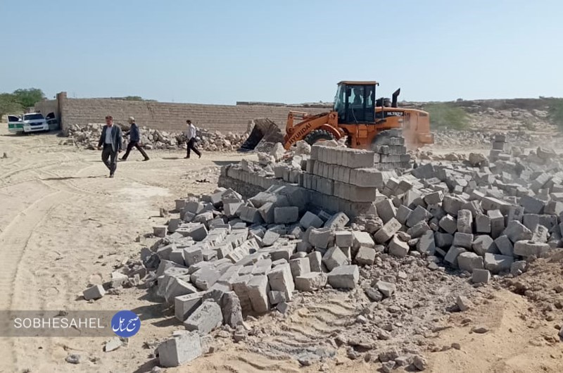 بیش از ۴ هزار متر مربع از اراضی ملی و دولتی در قشم رفع تصرف شد